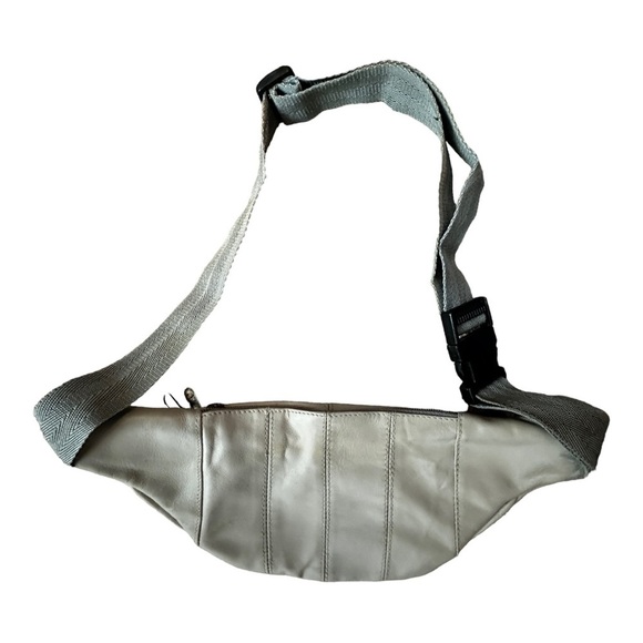 Vintage Leather Waist Pouch‎ - Picture 3 of 3